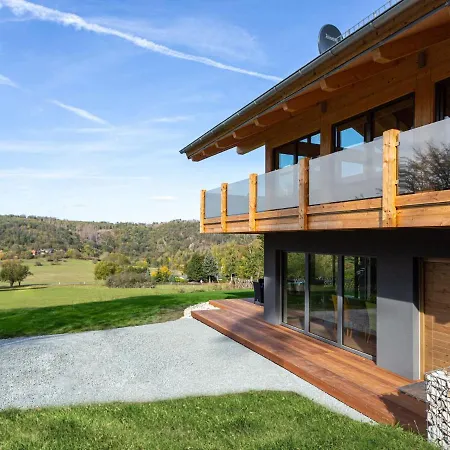 Snug Holiday In With Netflix Garden Terrace Thale
