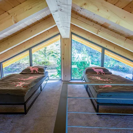 Snug Holiday In With Netflix Garden Terrace Thale