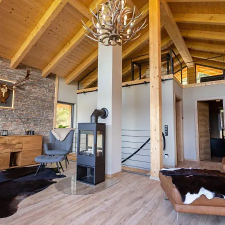 Snug Holiday In With Netflix Garden Terrace Thale